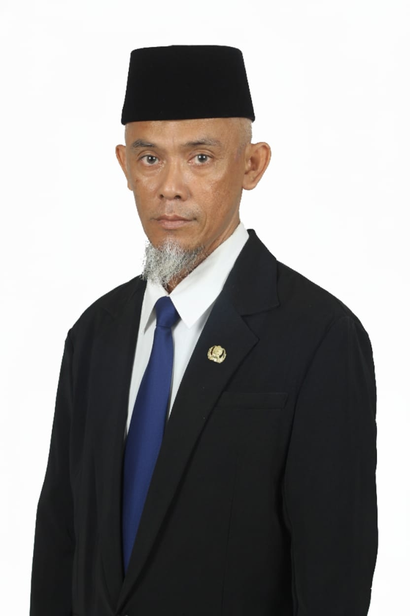 H. Tri Wahyudi Wiguna, S.Ag.